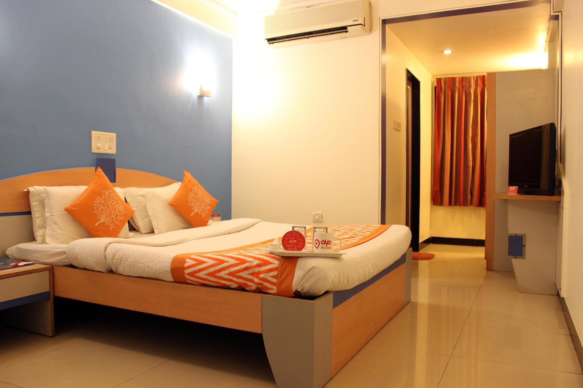 Oyo Rooms Hubli Eksteriør billede